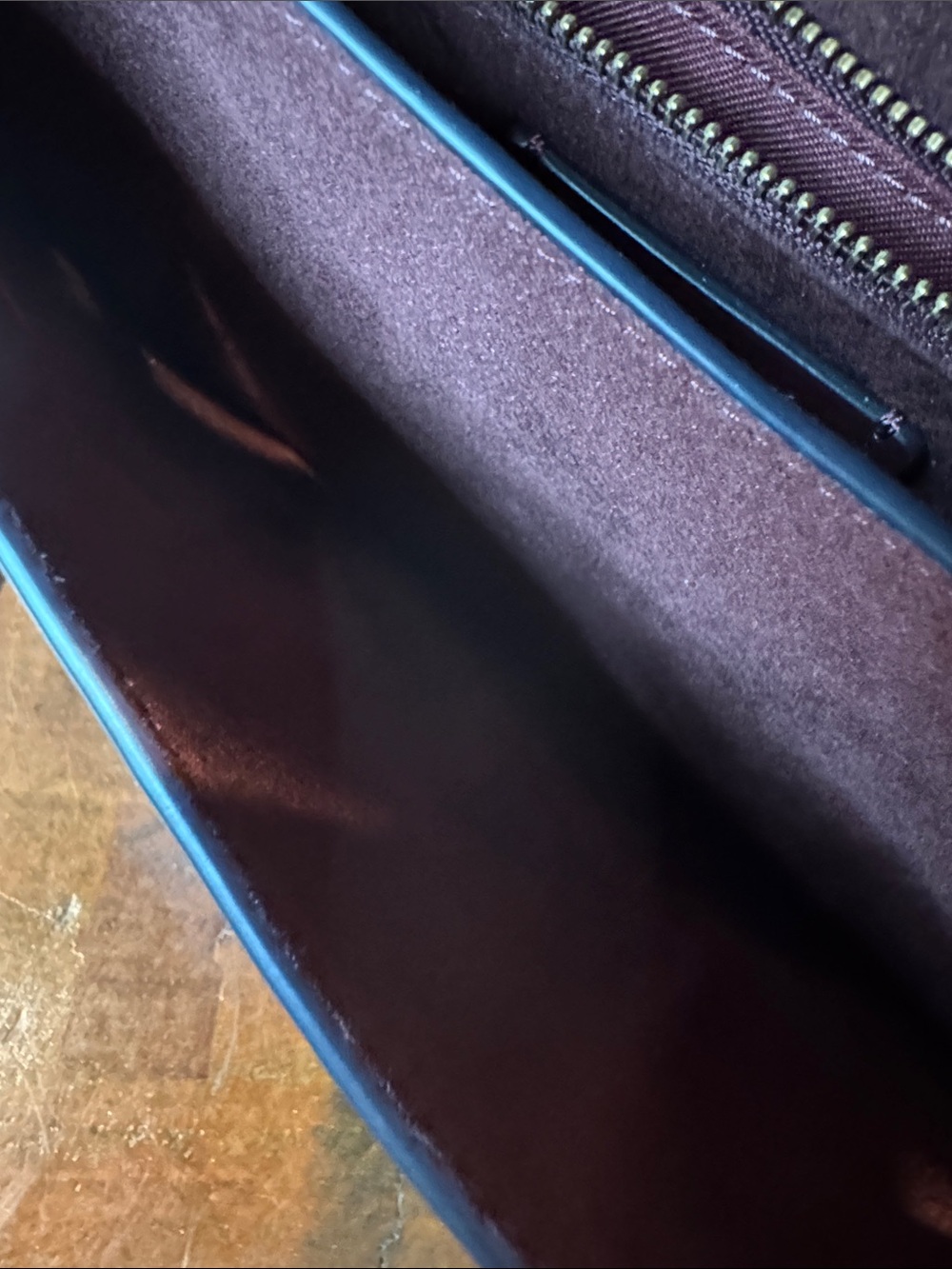 Coach Hutton Shoulder Bag - Picture 11 of 16